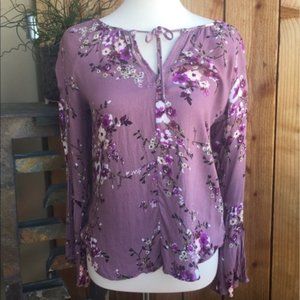 Love Stitch Flowy Boho Floral Keyhole Top